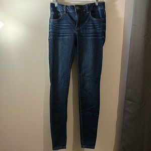Maurices jeans